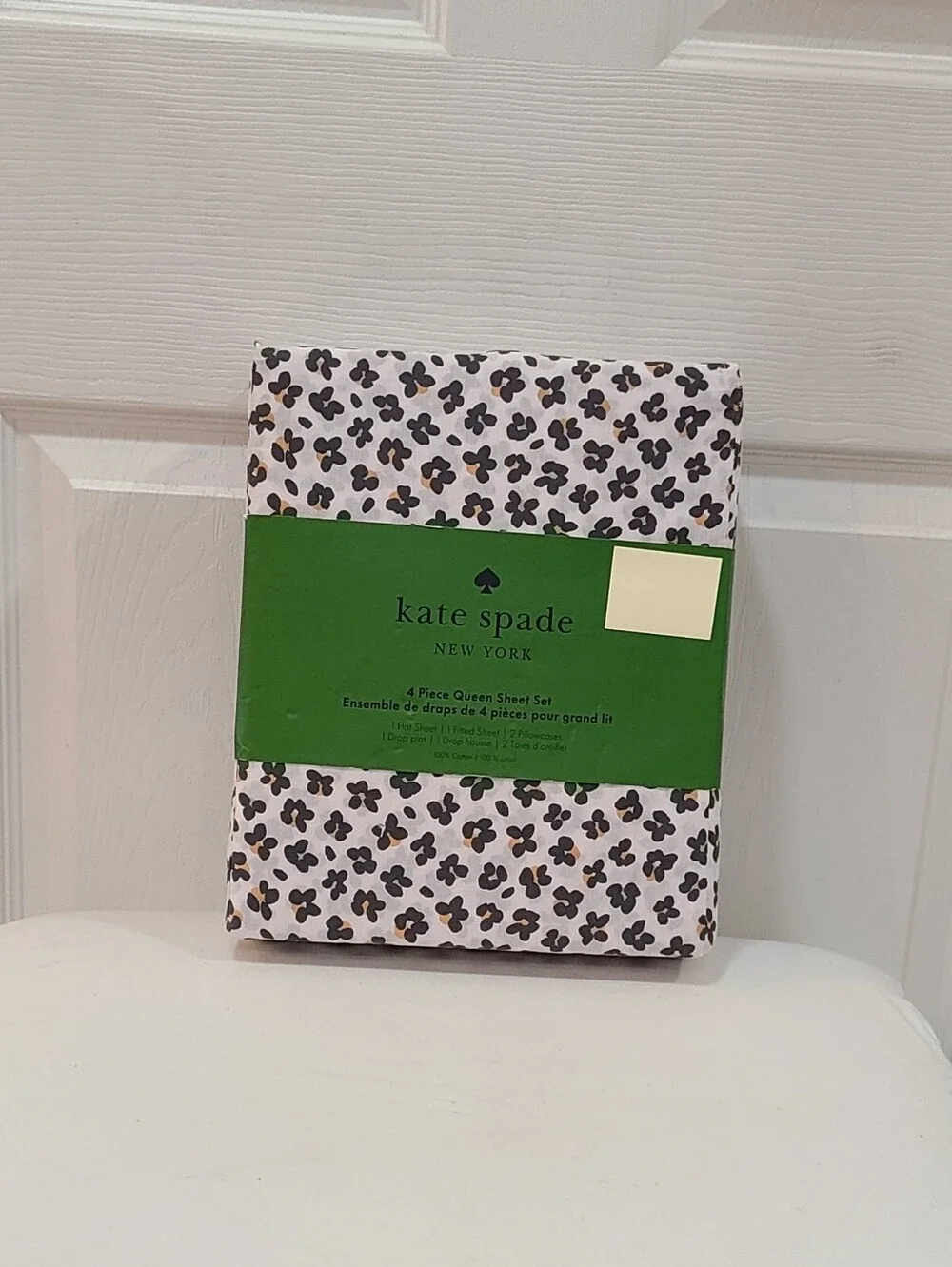 kate spade Queen White Sheet Set with Black and Gold Leopard Spots Floral